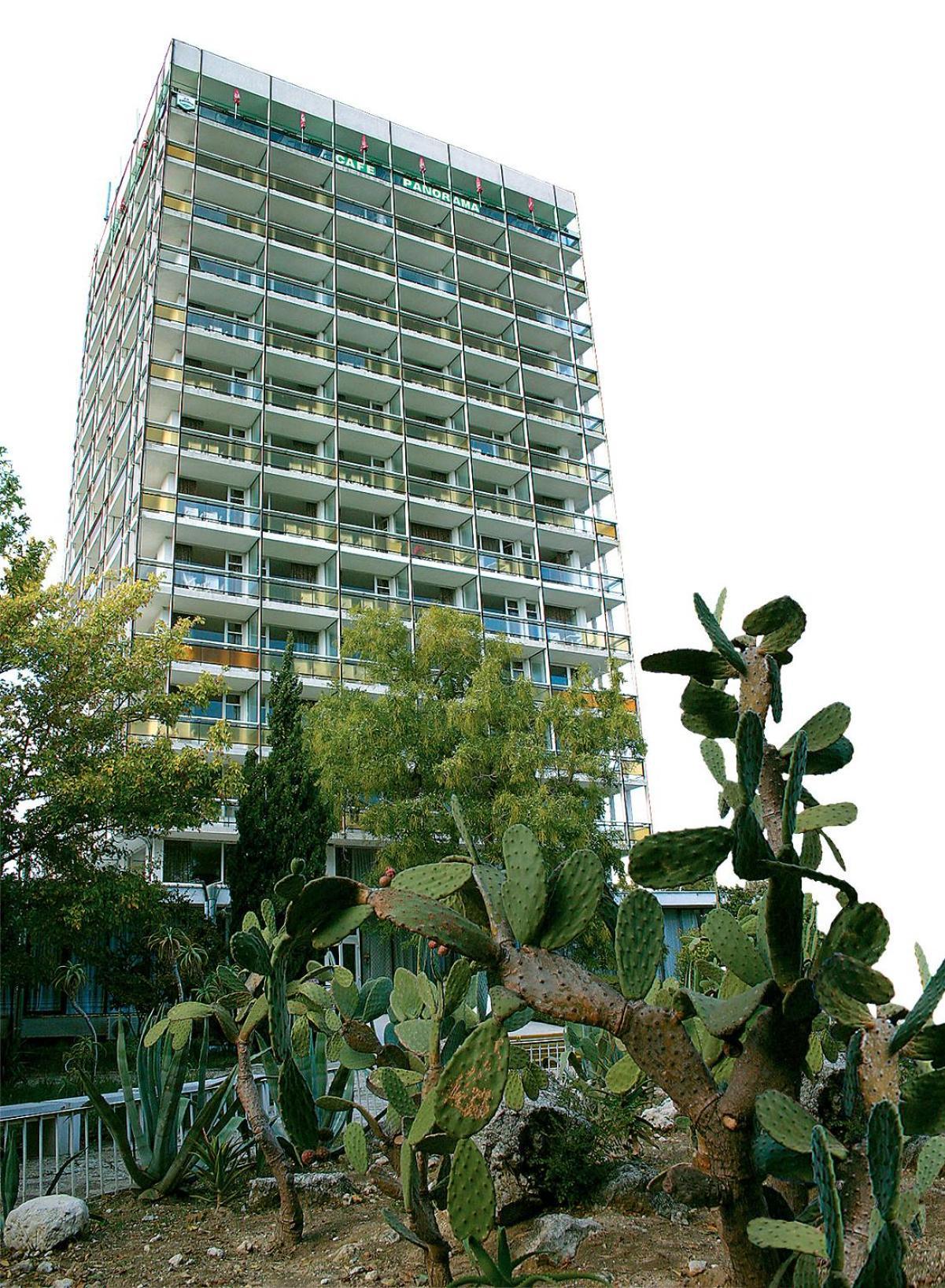 International Home Of Scientists Joliot Curie Saints Constantine and Helena Exterior photo